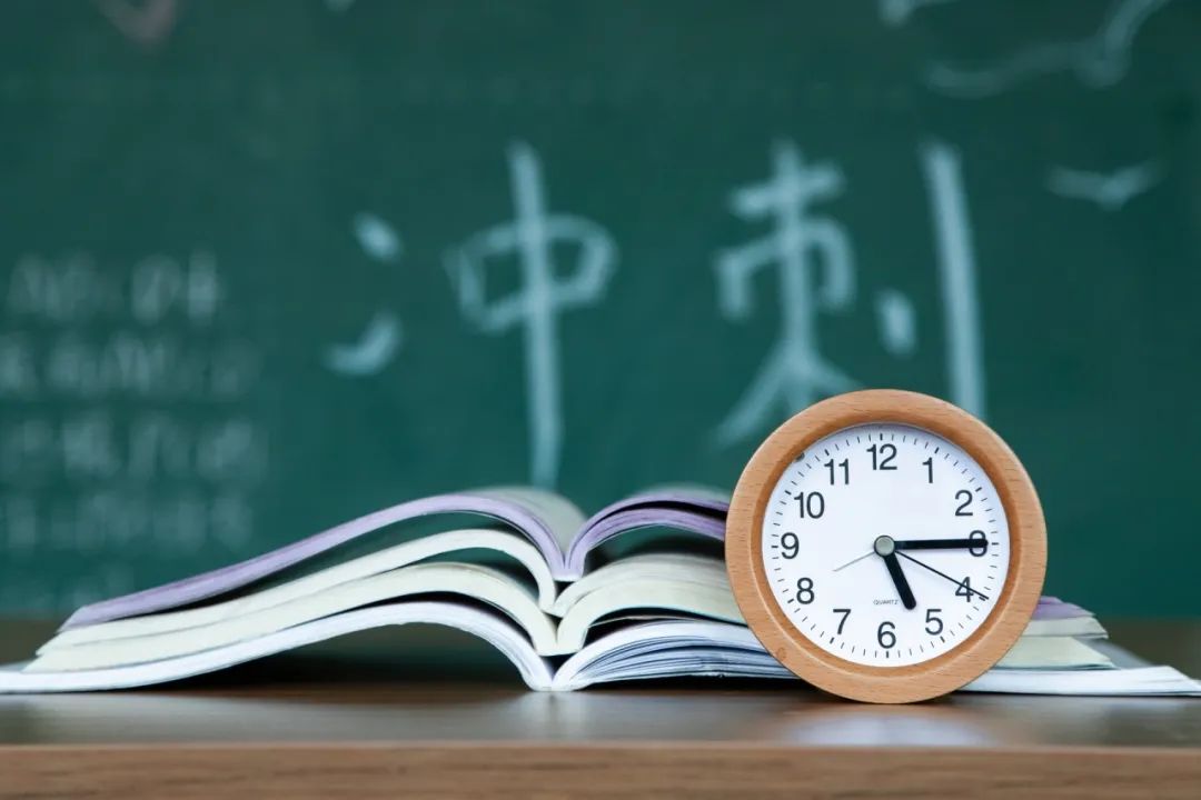 “全国高风险区再次清零” 全国高中风险区清零？