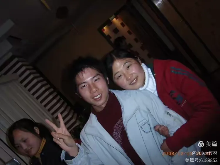 玩家必搜“凑一桌关春天怎么开挂”开挂辅助脚本+详细开挂安装教程-第3张图片
