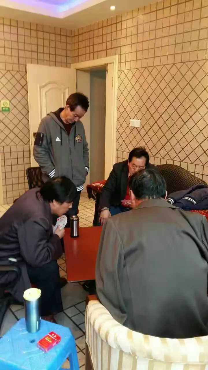 分享实测“欢聚斗地主水鱼透视免费”开挂辅助脚本+详细开挂