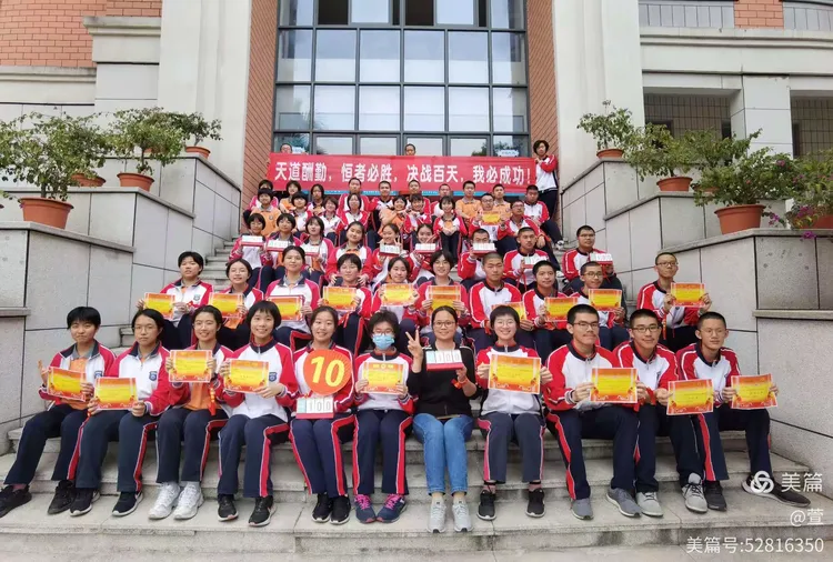 万能开挂辅助“新天道有没有透视挂”(必胜开挂神器)-第2张图片