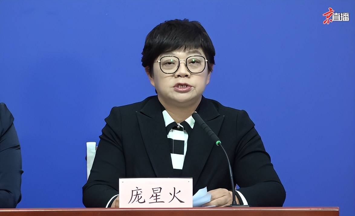 31省份新增本土确诊47例江苏26例,江苏新增本土确诊55例-第2张图片