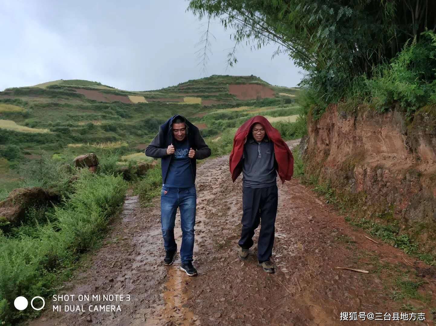 实测教程“大凉山生活号可以开挂吗”透视挂!详细分享装挂步骤-第2张图片