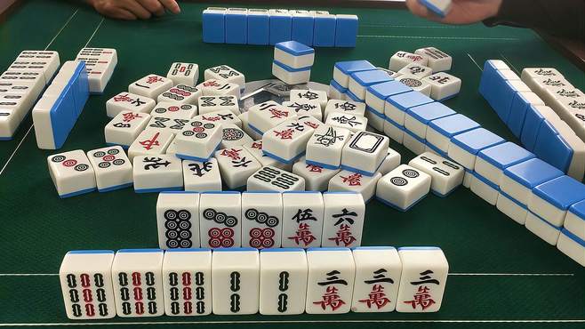 可用版本“功夫川麻将免费开挂神器”科技辅助神器手机版-第1张图片